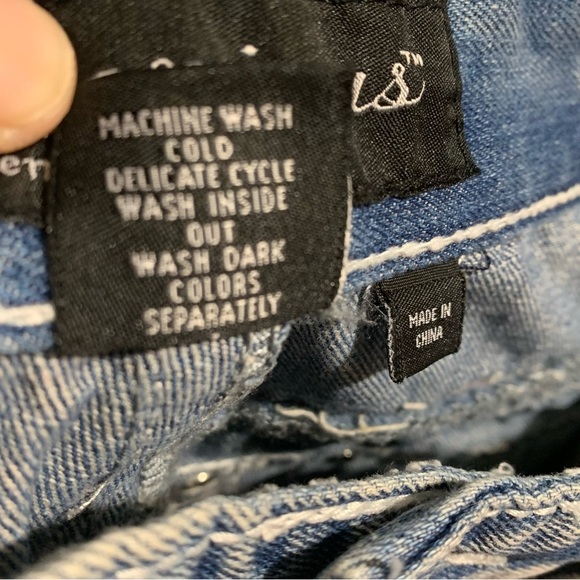 Victorious Mens Jeans 34x32 Distressed Blue Baggy Hip Hop Skater Y2K Studded - Picture 7 of 7